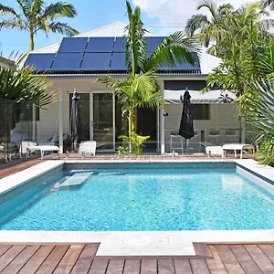 Couette-café Byron Palms & - Adults Only, Byron Bay