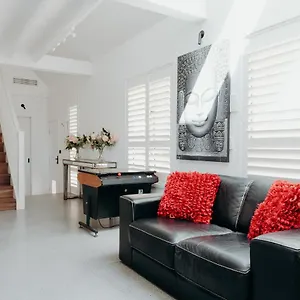 Holiday home Black On Belongil, Byron Bay